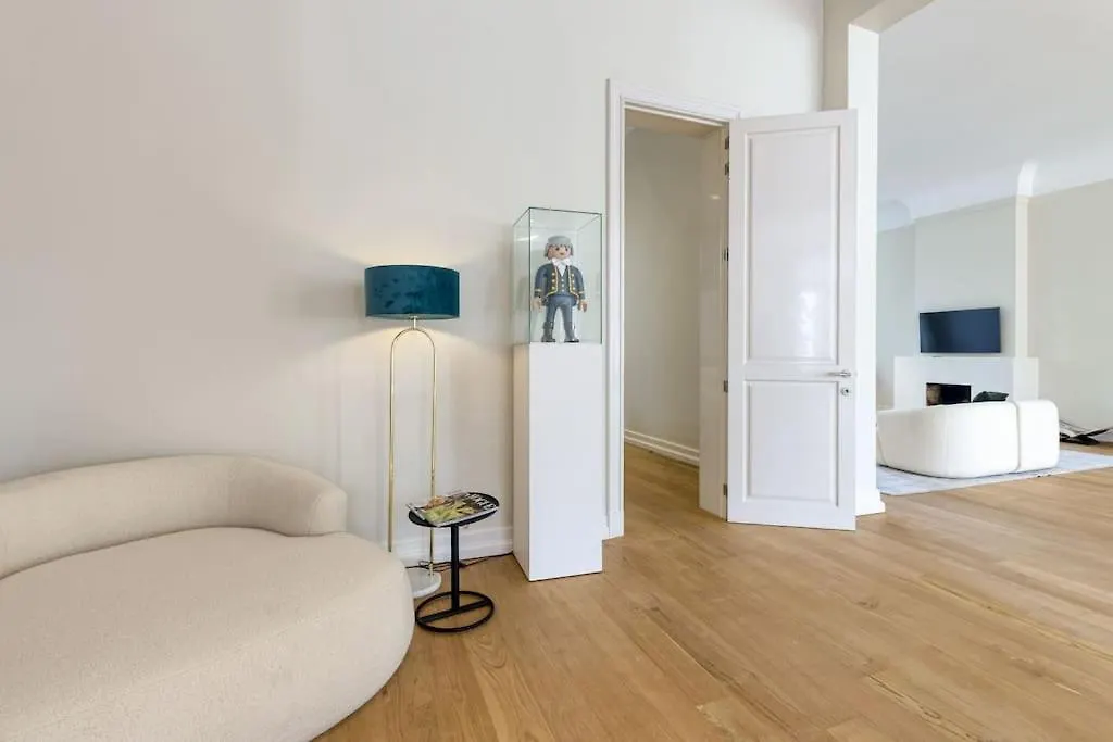 Luxurious 3 Bedrooms City Center Antwerpen