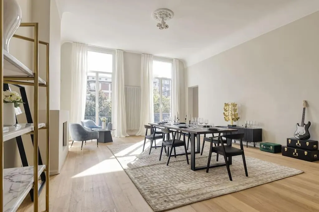 Luxurious 3 Bedrooms City Center Antwerpen